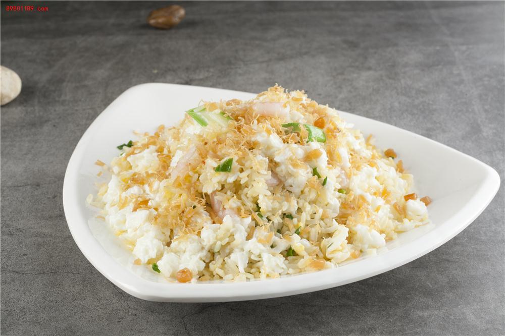 瑶柱蛋白炒饭